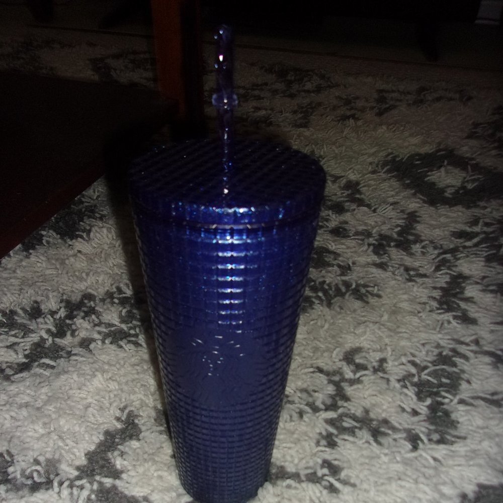 Starbucks Blueberry Glitter Grid 24oz Venti Cup Tumbler new